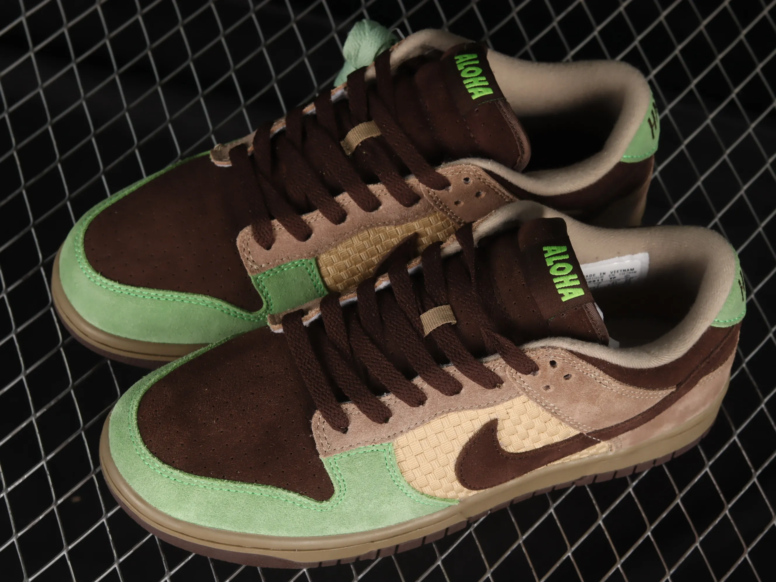 All categories Nk SB Dunk series Nk SB Dunk Low low-top sneakers Nk SB Dunk Low SB smashed backboard fashion casual sneakers 310661-221